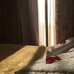 Chris & شقة