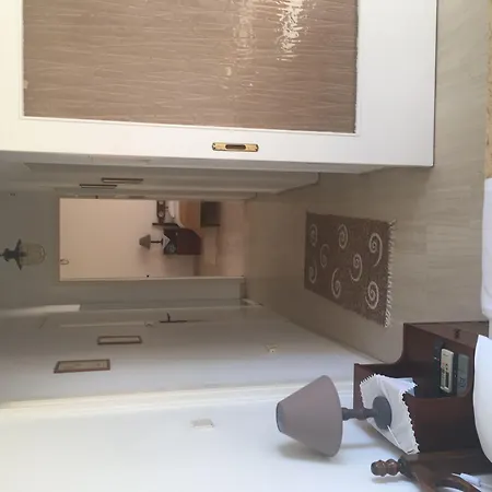 Chris & Appartement Lechaio