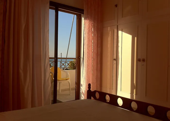 Chris & Lejlighed Lechaio