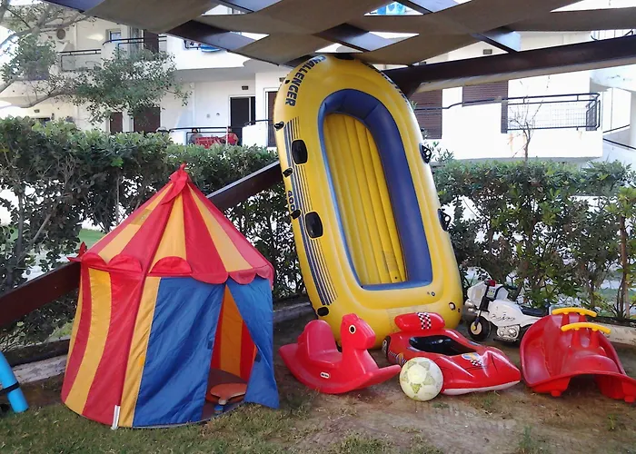 Chris & Apartmán Lechaio